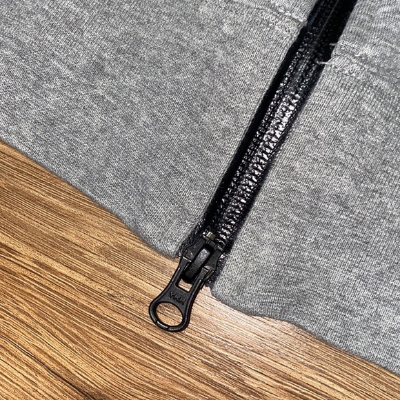 2012 Nike tech fleece zip up hoodie - Picture 5 of 11